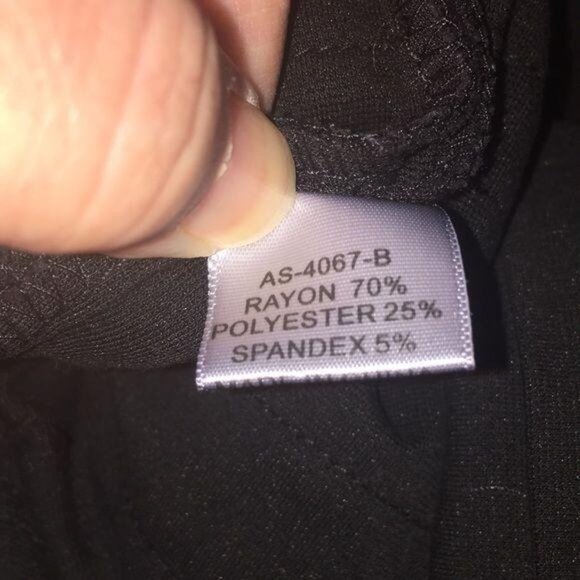 Aryn K. Casual Skirt Size Medium - Picture 5 of 6